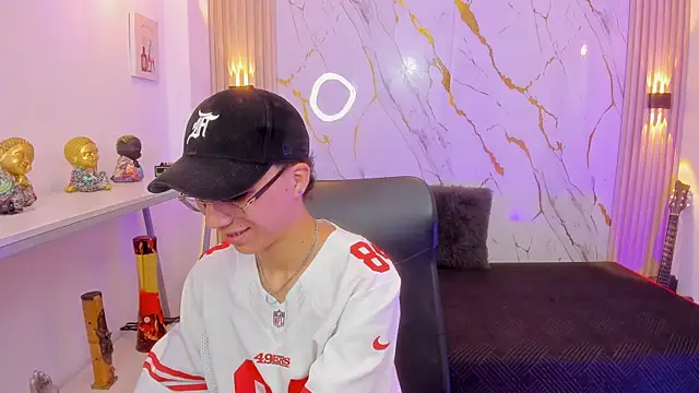 Nikolay Gregori online show from 04-22-26, 04:15