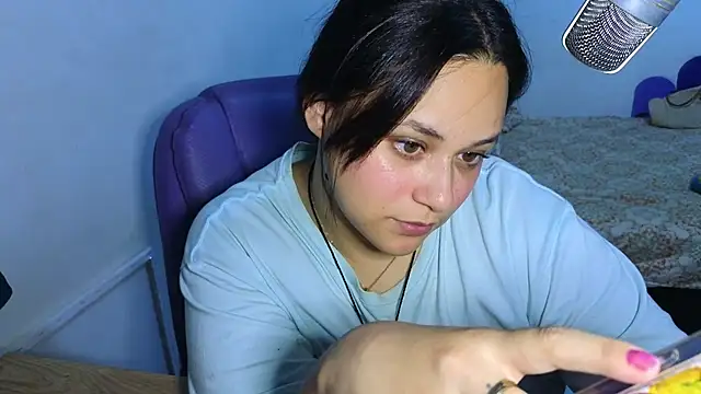 Luciernaga18 online show from 07-30-26, 01:48