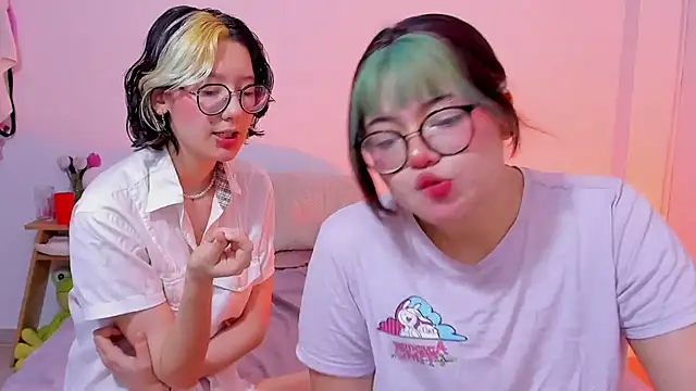 Gaby Danna online show from 03-22-25, 02:59