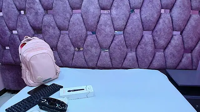 AlaSmith online show from 02-10-26, 01:32