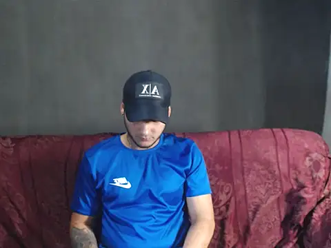 xxxxhotxoxo online show from 04-22-26, 05:43