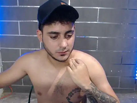 Snapshot of xxxxhotxoxo chatting on 06-04-26, 04:57 xxxxhotxoxo online show from 06-04-26, 04:57