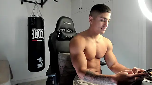 dan01  online show from 12-02-25, 02:12