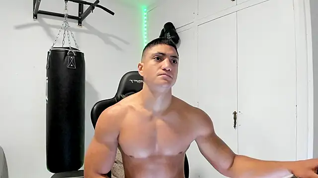 dan01  online show from 04-23-26, 07:41