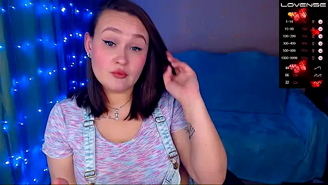 Snapshot of Cutie-Melanie chatting on 01-25-25, 07:07 Cutie-Melanie online show from 01-25-25, 07:07
