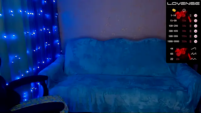 Snapshot of Cutie-Melanie chatting on 03-22-25, 09:21 Cutie-Melanie online show from 03-22-25, 09:21