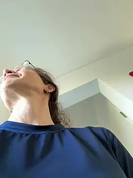 AnnikaRose online show from 03-06-25, 11:36