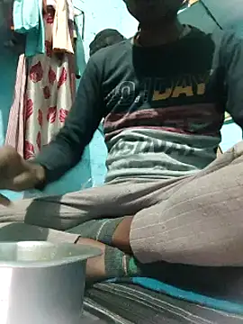 Snapshot of sexyshivamhot chatting on 02-24-25, 06:15 sexyshivamhot online show from 02-24-25, 06:15