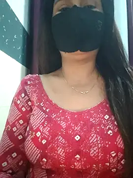 Snapshot of Aishwaryaa_69 chatting on 02-21-25, 08:29 Aishwaryaa 69 online show from 02-21-25, 08:29