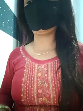 Snapshot of Aishwaryaa_69 chatting on 02-24-25, 11:43 Aishwaryaa 69 online show from 02-24-25, 11:43