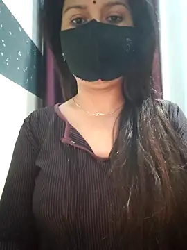 Snapshot of Aishwaryaa_69 chatting on 03-05-25, 04:13 Aishwaryaa 69 online show from 03-05-25, 04:13