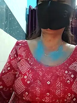 Snapshot of Aishwaryaa_69 chatting on 03-14-25, 08:21 Aishwaryaa 69 online show from 03-14-25, 08:21