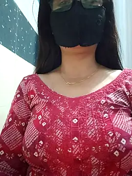 Snapshot of Aishwaryaa_69 chatting on 03-22-25, 04:03 Aishwaryaa 69 online show from 03-22-25, 04:03