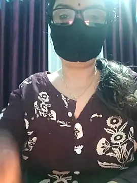 Snapshot of Aishwaryaa_69 chatting on 10-11-25, 04:16 Aishwaryaa 69 online show from 10-11-25, 04:16