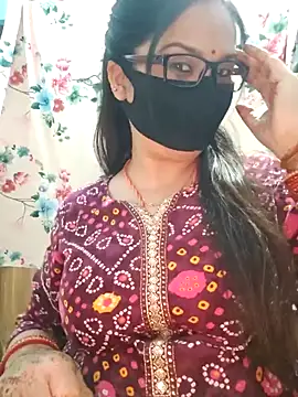 Snapshot of Aishwaryaa_69 chatting on 10-14-25, 03:57 Aishwaryaa 69 online show from 10-14-25, 03:57