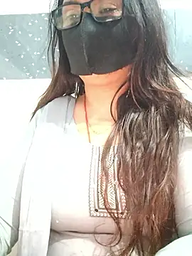 Snapshot of Aishwaryaa_69 chatting on 11-16-25, 08:53 Aishwaryaa 69 online show from 11-16-25, 08:53