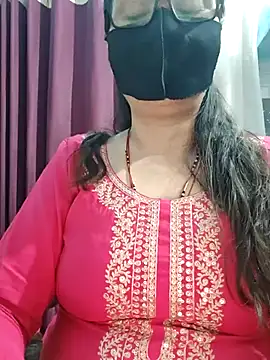 Aishwaryaa 69 online show from 04-17-26, 07:22