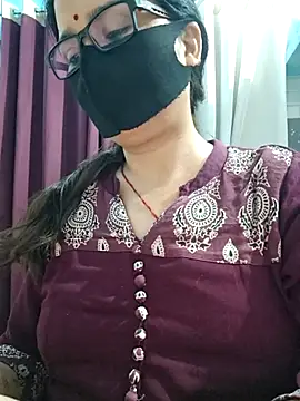 Aishwaryaa 69 online show from 05-11-26, 11:49