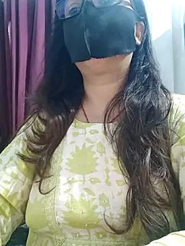 Snapshot of Aishwaryaa_69 chatting on 07-27-26, 02:18 Aishwaryaa 69 online show from 07-27-26, 02:18