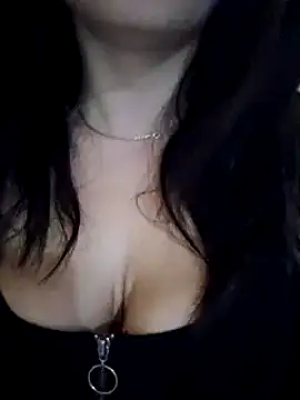 Snapshot of Kitty_Doll69 chatting on 02-06-25, 08:34 Kitty Doll69 online show from 02-06-25, 08:34
