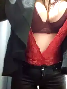 Snapshot of Kitty_Doll69 chatting on 02-16-25, 09:15 Kitty Doll69 online show from 02-16-25, 09:15