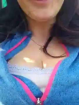 Snapshot of Kitty_Doll69 chatting on 02-21-25, 10:50 Kitty Doll69 online show from 02-21-25, 10:50