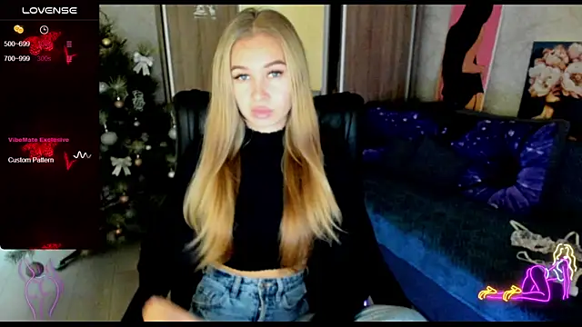 Snapshot of _NigoNika chatting on 12-20-24, 12:38  NigoNika online show from 12-20-24, 12:38