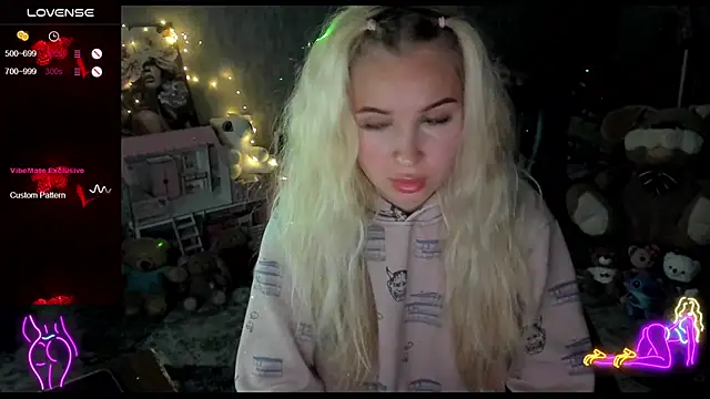  NigoNika online show from 04-22-26, 07:37