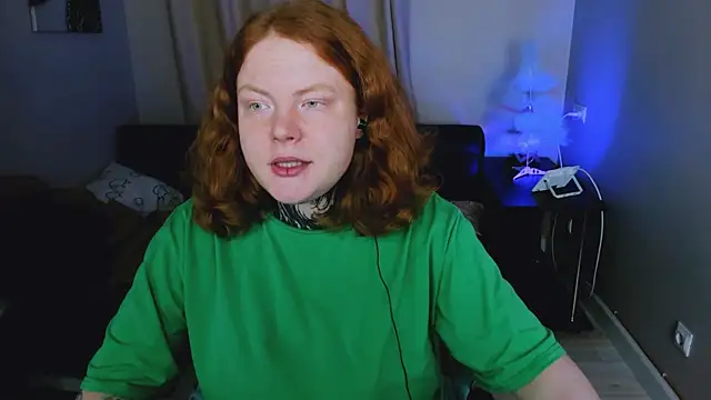 Cassie xKiss online show from 12-20-25, 08:49