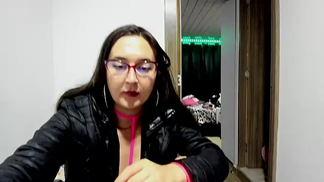 Sweet-Suck69 online show from 02-14-25, 05:51