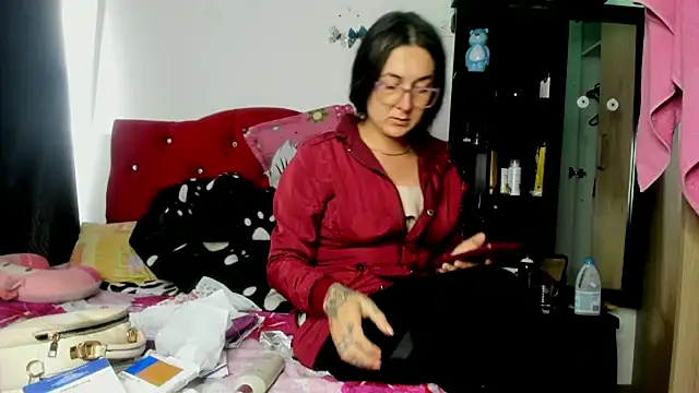 Sweet-Suck69 online show from 10-20-25, 08:53