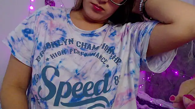 Snapshot of Giia_paiige18 chatting on 03-22-25, 06:11 Giia paiige18 online show from 03-22-25, 06:11