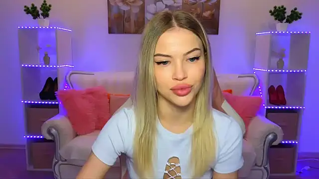 EmmyMills online show from 11-07-25, 11:38