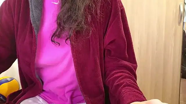 MemiKouki online show from 01-14-26, 07:36