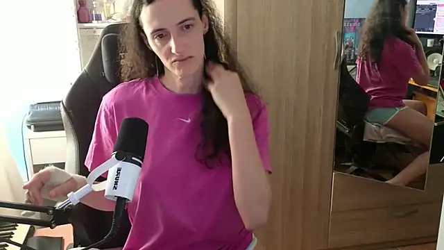 MemiKouki online show from 04-29-26, 10:30