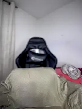 Snapshot of Miaa_love6969 chatting on 12-14-25, 02:06 Miaa love6969 online show from 12-14-25, 02:06