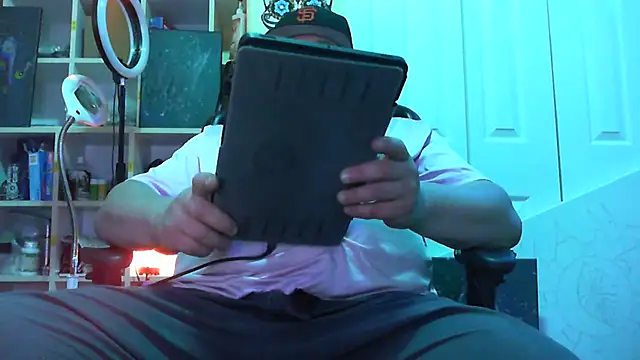 Mic Oxinner online show from 09-27-25, 10:37