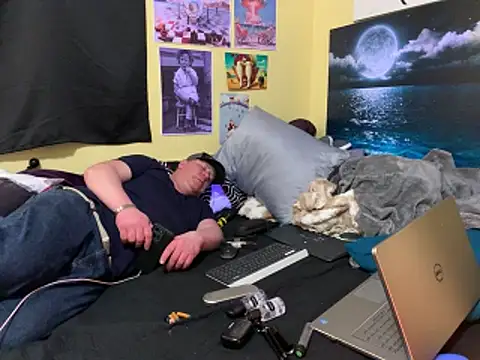 Mic Oxinner online show from 04-01-26, 07:20