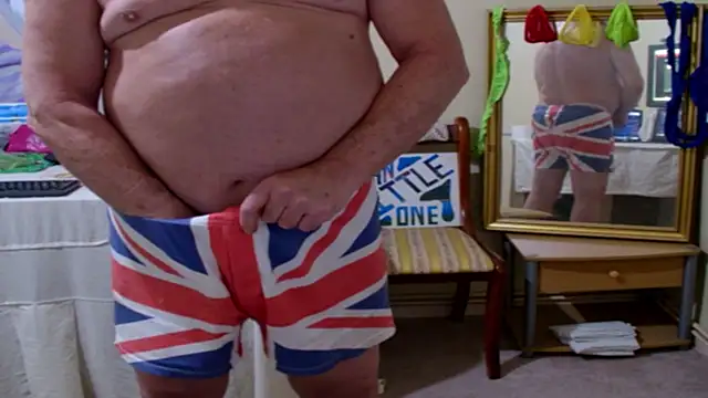 Snapshot of john_little_one1 chatting on 09-27-25, 06:46 john little one1 online show from 09-27-25, 06:46