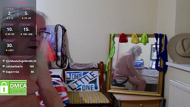 Snapshot of john_little_one1 chatting on 10-10-25, 10:31 john little one1 online show from 10-10-25, 10:31