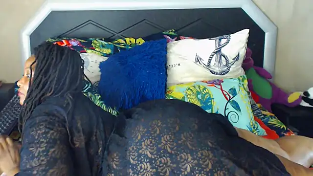 Bulkyyass online show from 10-26-25, 12:27