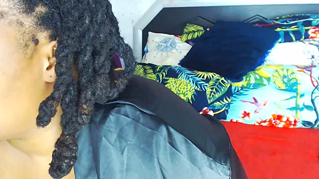 Bulkyyass online show from 01-11-26, 04:06