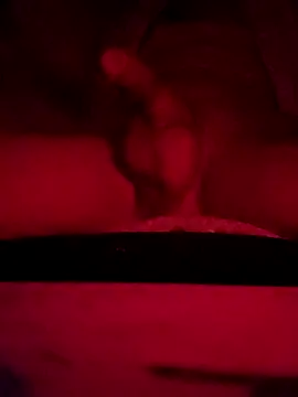 Snapshot of daaavi30d27 chatting on 12-22-25, 06:05 daaavi30d27 online show from 12-22-25, 06:05