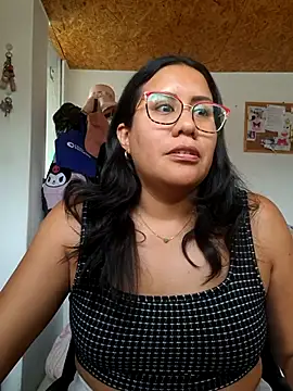 KasiaVenus  online show from 11-05-25, 09:15