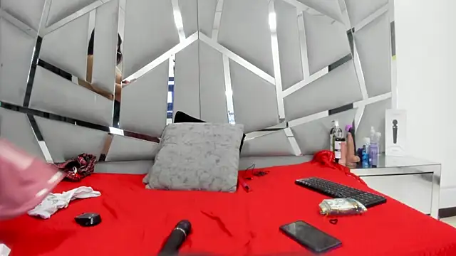 Catherinee69 x online show from 03-09-25, 09:35