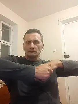 Viause Kentauelle online show from 02-16-25, 08:33