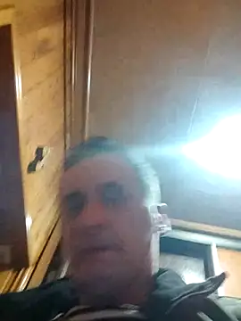 Viause Kentauelle online show from 02-19-25, 08:44