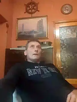 Viause Kentauelle online show from 10-08-25, 06:33