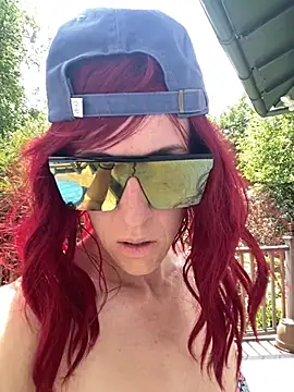 Snapshot of mrs__unknown chatting on 07-12-26, 06:10 mrs unknown online show from 07-12-26, 06:10