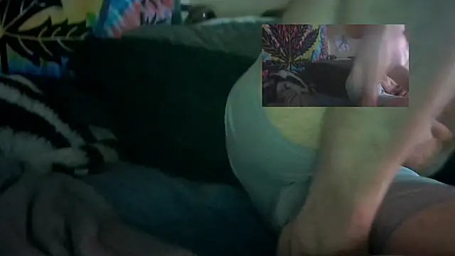 Snapshot of jaxx12369 chatting on 02-11-25, 06:01 jaxx12369 online show from 02-11-25, 06:01